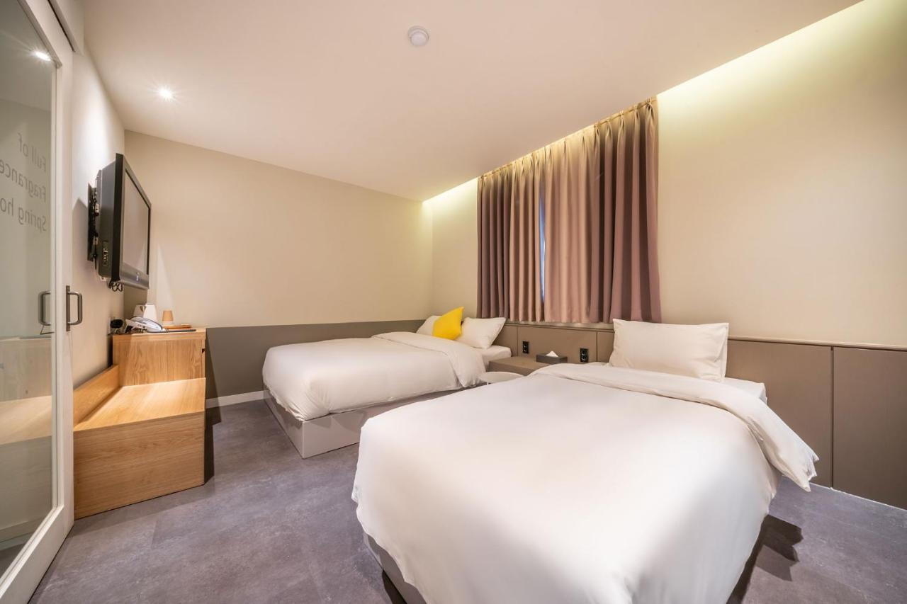Chuncheon Bom Stay Buitenkant foto